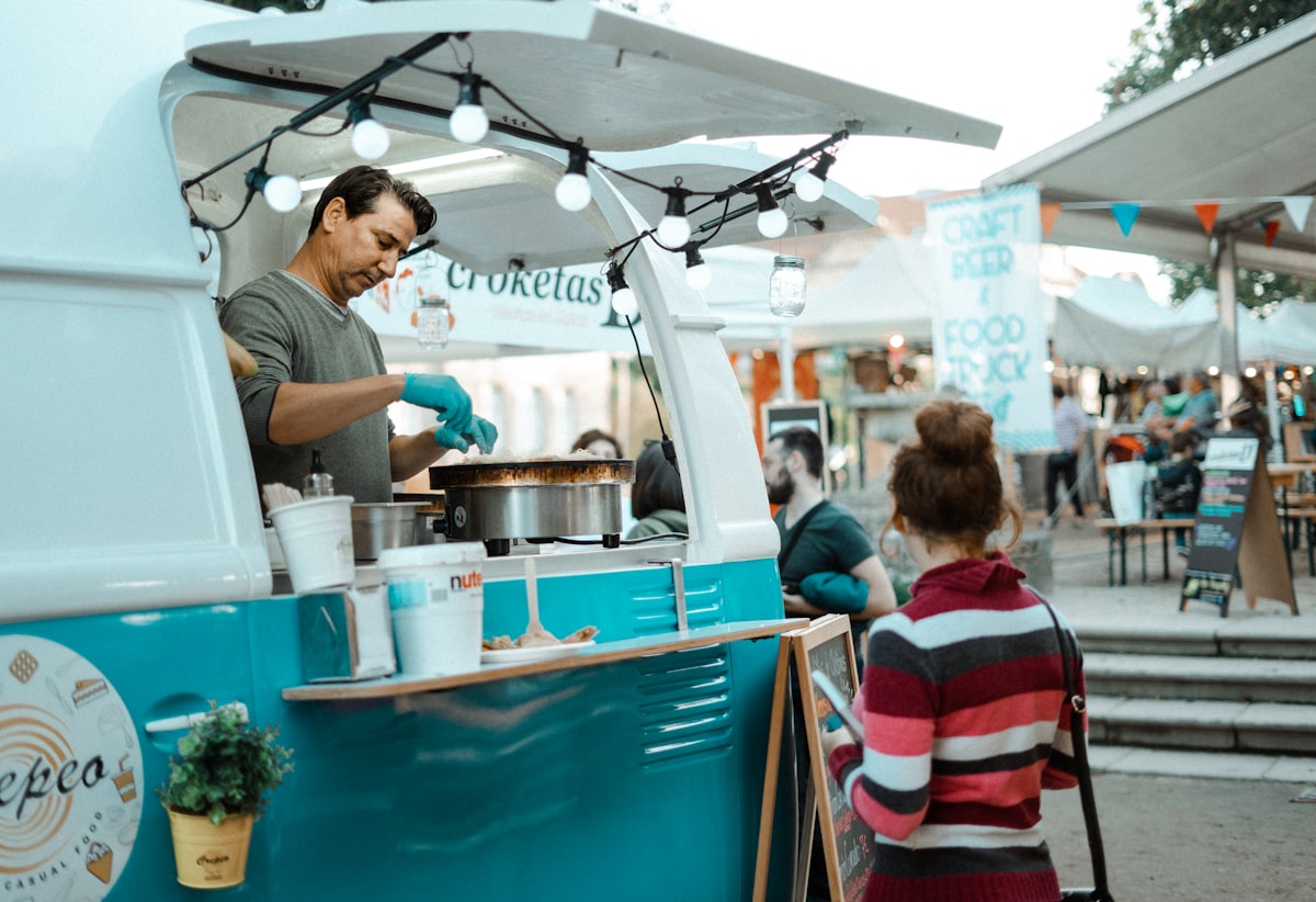 Night market food truck